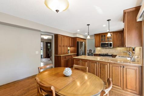 17880 Liv Lane Eden Prairie MN 55346