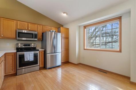 2907 Devonshire Circle Woodbury MN 55125
