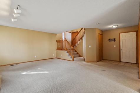2907 Devonshire Circle Woodbury MN 55125