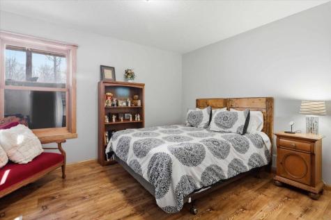 2356 340th Avenue Isle MN 56342