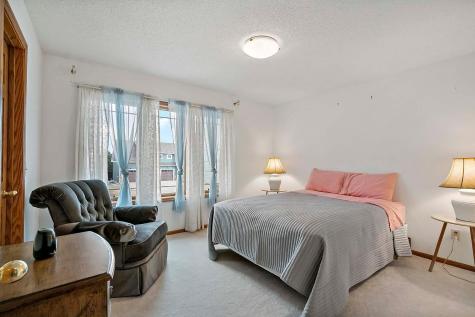 805 Heywood Road Northfield MN 55057