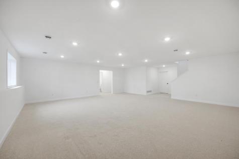 20031 Gaines Court Lakeville MN 55044
