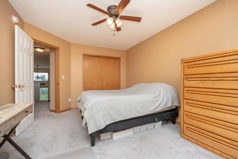 2395 Alysheba Court Shakopee MN 55379