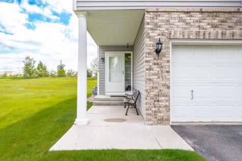 2395 Alysheba Court Shakopee MN 55379