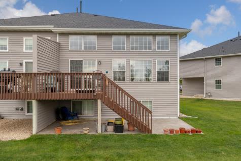 2395 Alysheba Court Shakopee MN 55379