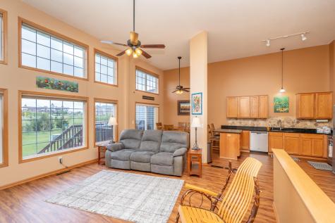 2395 Alysheba Court Shakopee MN 55379