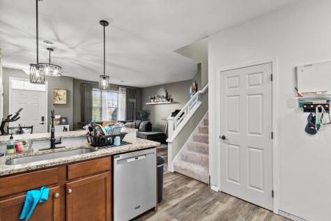 3307 Hazel Trail Woodbury MN 55129