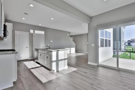 12703 Erskin St NE Blaine MN 55449