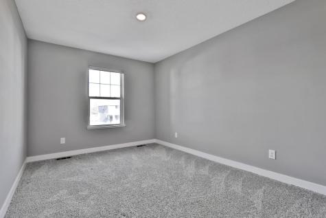 12703 Erskin St NE Blaine MN 55449