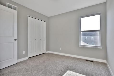 12703 Erskin St NE Blaine MN 55449