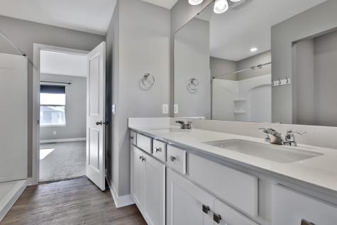 12703 Erskin St NE Blaine MN 55449