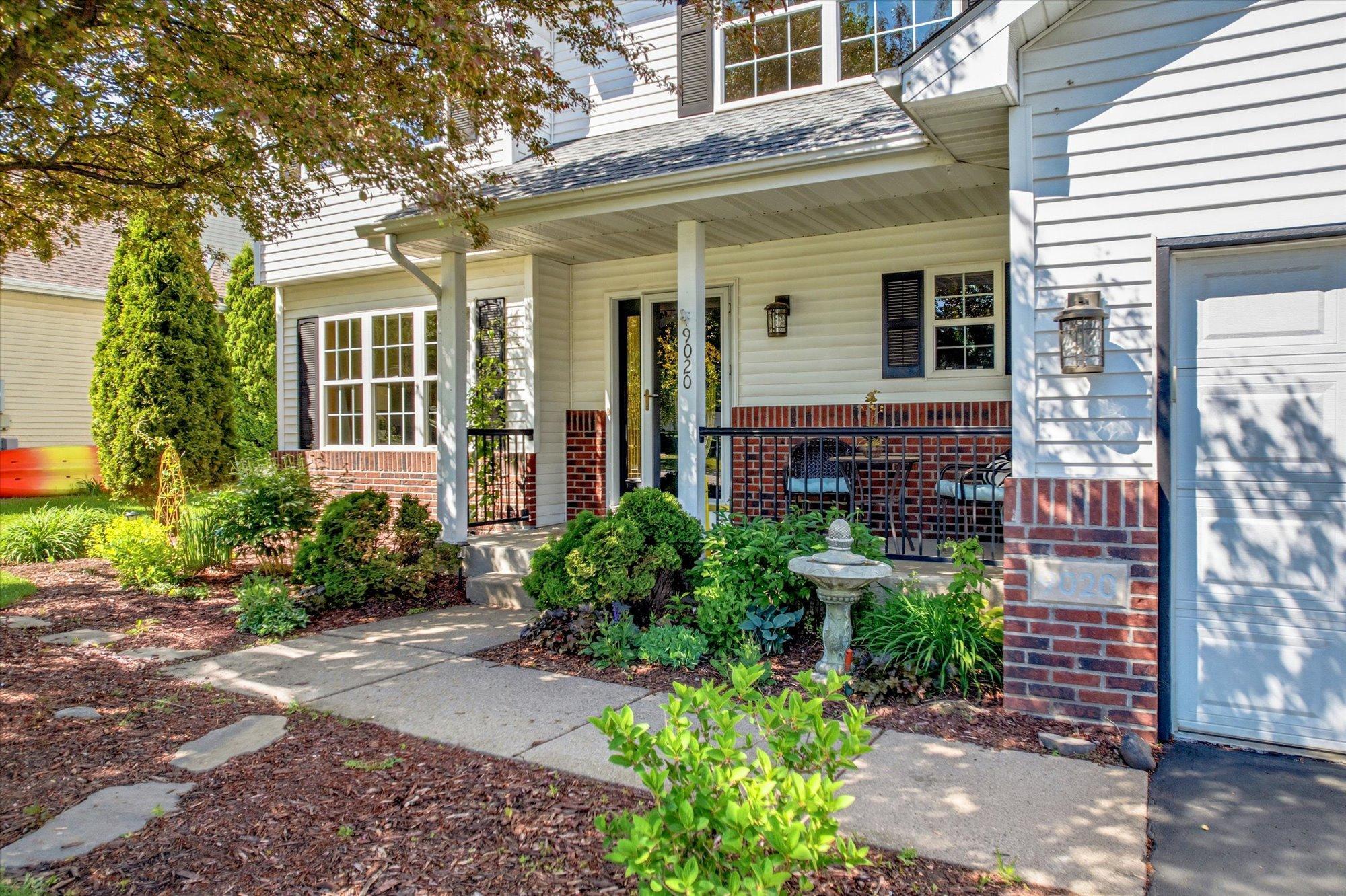 9020 Parkside Drive Woodbury MN 55125
