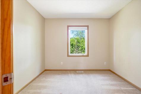 9020 Parkside Drive Woodbury MN 55125