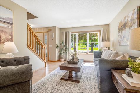 9020 Parkside Drive Woodbury MN 55125