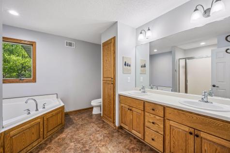 9589 183rd Avenue SE Becker MN 55308