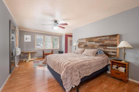 2114 SW 3rd Avenue Grand Rapids MN 55744