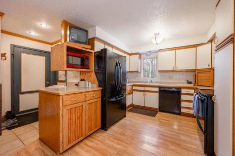 2114 SW 3rd Avenue Grand Rapids MN 55744