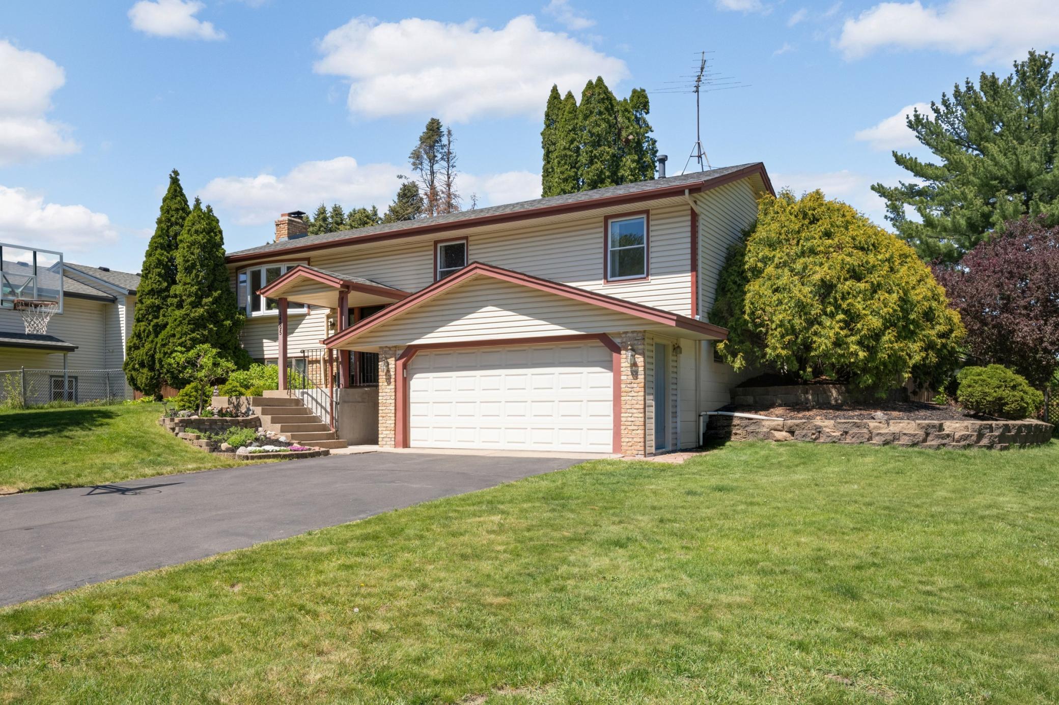14895 Easter Avenue Apple Valley MN 55124