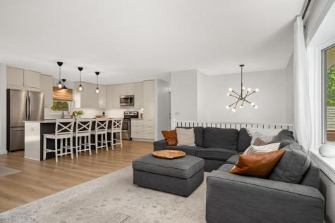 14895 Easter Avenue Apple Valley MN 55124