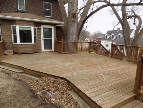 1009 South Street Jackson MN 56143