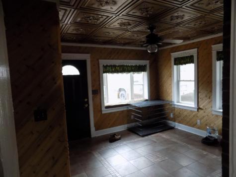 1009 South Street Jackson MN 56143