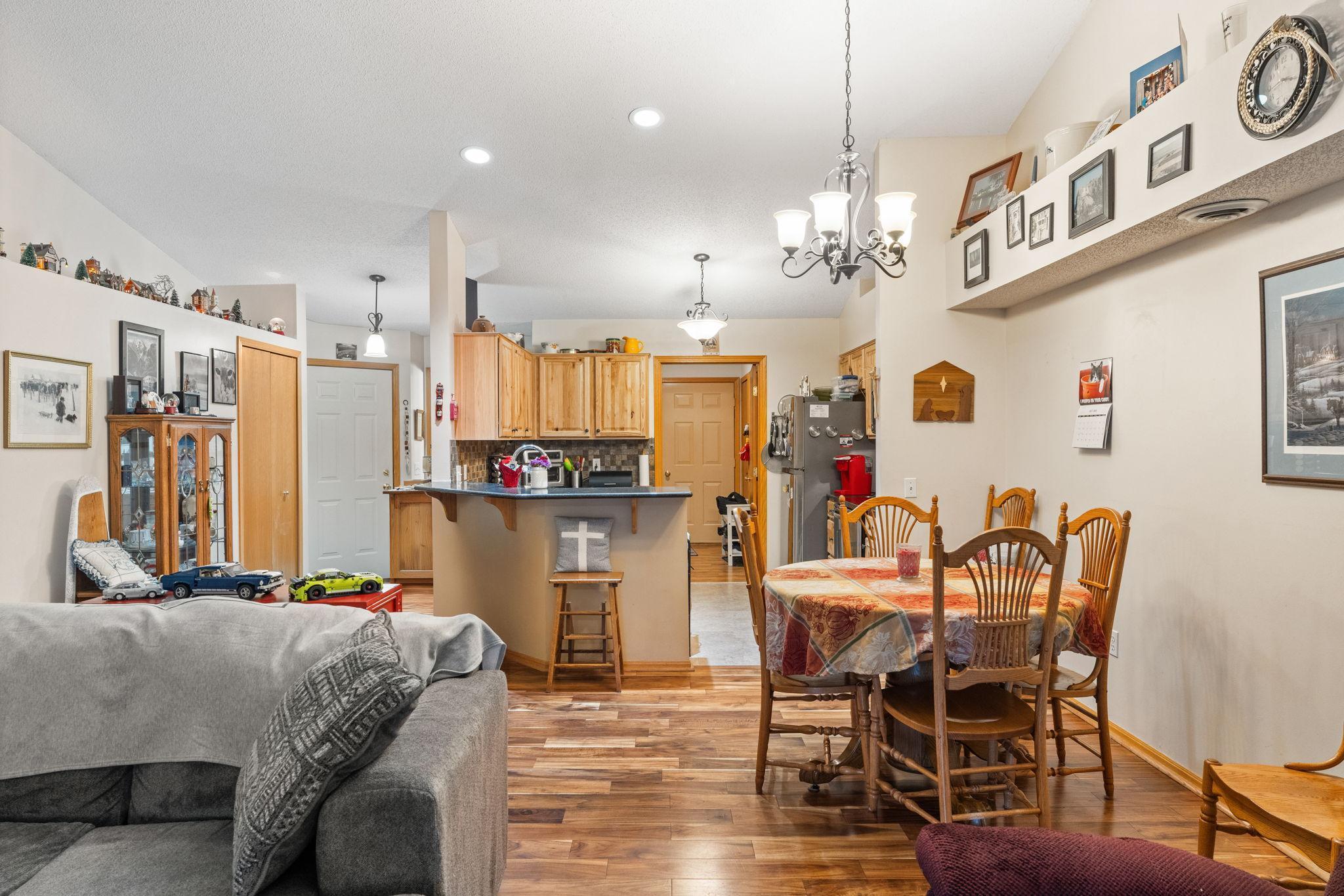 14522 Europa Way Apple Valley MN 55124