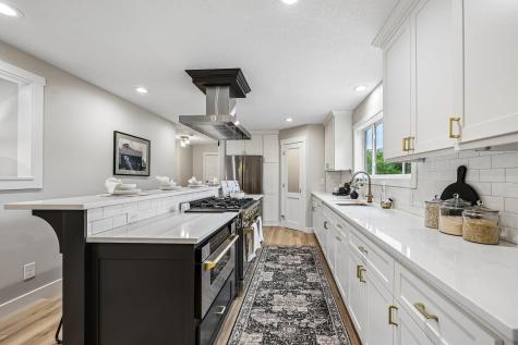 21325 County Road 15 NW Elk River MN 55330