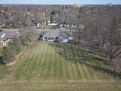 417 Golf Terrace Litchfield MN 55355