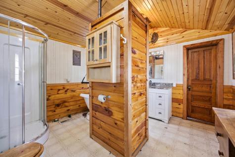 1250 E Shore Drive Detroit Lakes MN 56501