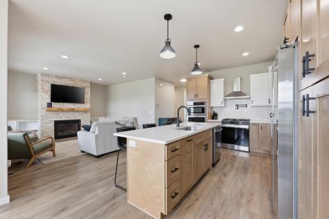 102 Annies Way Mapleton ND 58059