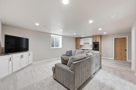 102 Annies Way Mapleton ND 58059