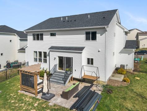 20391 Greengate Court Lakeville MN 55044