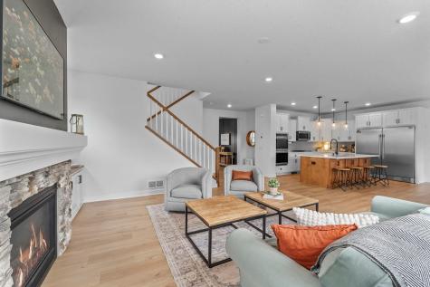 20391 Greengate Court Lakeville MN 55044