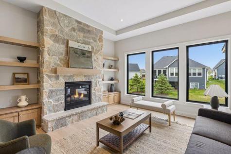 751 W 96th Street Chanhassen MN 55317