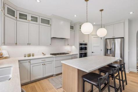 751 W 96th Street Chanhassen MN 55317