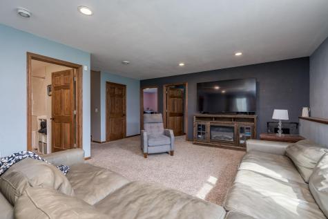 2080 Pratt Circle Saint Peter MN 56082