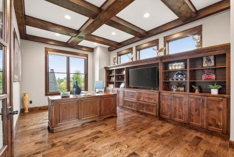 9745 Whistling Valley Road Lake Elmo MN 55042