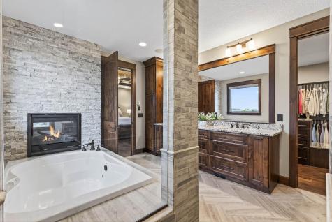 9745 Whistling Valley Road Lake Elmo MN 55042