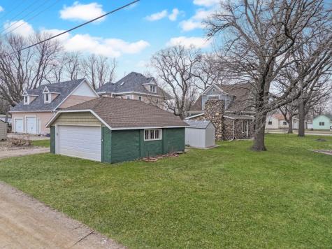 361 Emory Street Tracy MN 56175