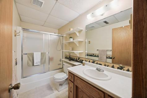 37 Ben Nevis Lane Waite Park MN 56387