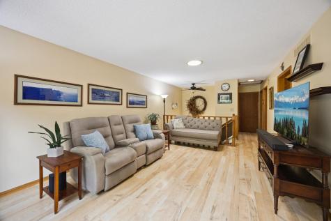 37 Ben Nevis Lane Waite Park MN 56387