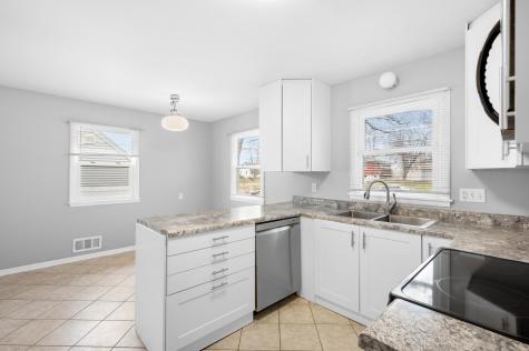 2309 26th Street NW Rochester MN 55901