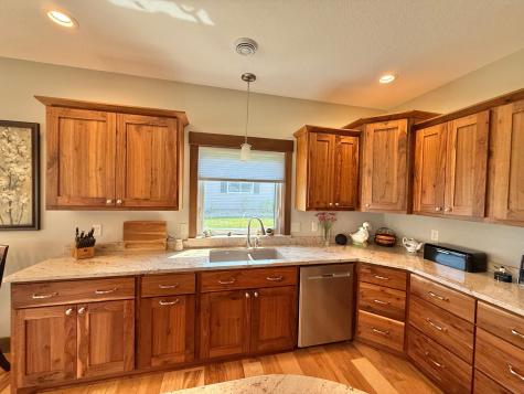 910 Lake Forest Circle Detroit Lakes MN 56501