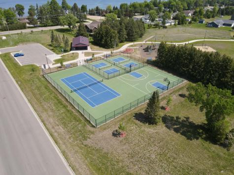 910 Lake Forest Circle Detroit Lakes MN 56501