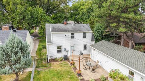 1534 10th Street S Fargo ND 58103
