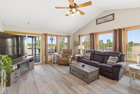 20811 Ocean Road Janesville MN 56048