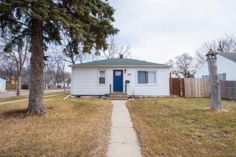 904 18th Street S Fargo ND 58103