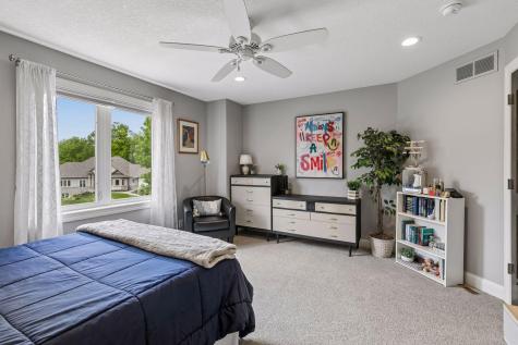 18291 Jacquard Path Lakeville MN 55044