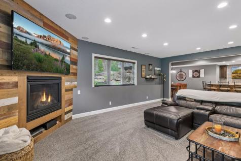 18291 Jacquard Path Lakeville MN 55044