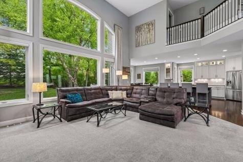 18291 Jacquard Path Lakeville MN 55044